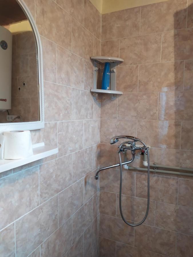 Студия В Центре Сухума Soechoemi Buitenkant foto